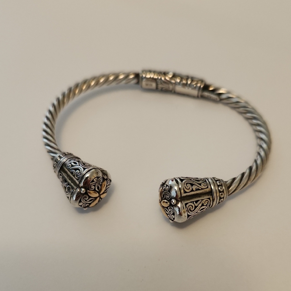 Annika Witt Elegant Silver and Gold Hinged Cable Bracelet